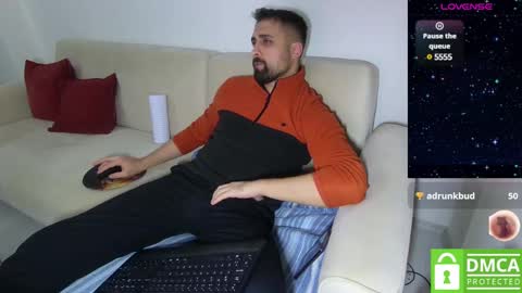 _jeem_ online show from January 9, 2025, 5:54 pm