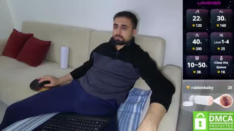 _jeem_ online show from February 3, 2025, 8:13 pm