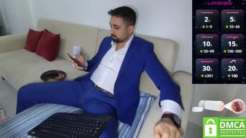 _jeem_ online show from March 11, 2025, 6:41 pm