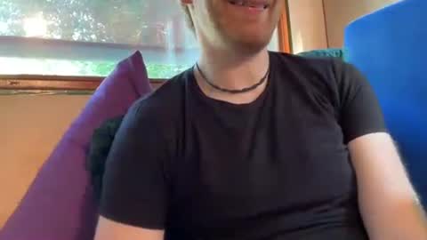 _jefff__ online show from June 25, 2026, 4:44 pm