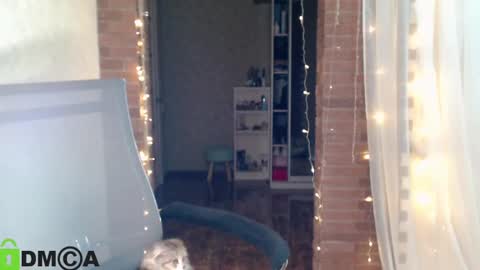  karolina online show from January 22, 2025, 3:29 pm