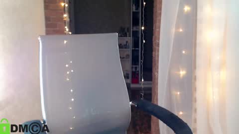  karolina online show from February 11, 2025, 7:16 pm