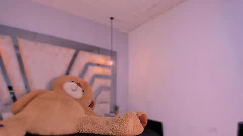 Snapshot of _kaylabrown_ chatting on February 2, 2026, 12:04 pm KAYLA online show from February 2, 2026, 12:04 pm