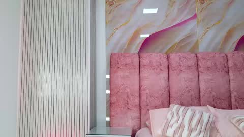 Kendall online show from February 4, 2026, 11:49 am