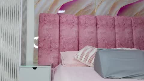 Kendall online show from February 24, 2026, 11:52 am