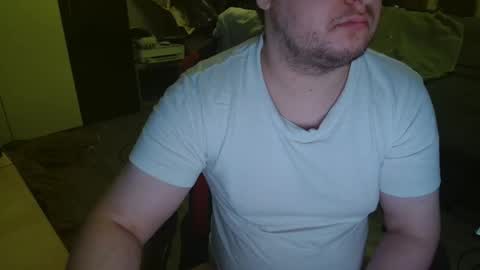 Snapshot of _kitsu_ chatting on September 20, 2025, 5:47 pm _kitsu_ online show from September 20, 2025, 5:47 pm