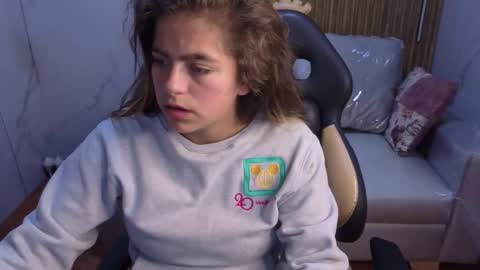 _kitten_1 online show from January 15, 2026, 5:16 pm