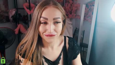 Snapshot of _kittyboo chatting on December 4, 2024, 11:08 am Aleksa online show from December 4, 2024, 11:08 am