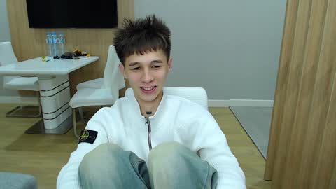 Snapshot of _kurt chatting on December 11, 2024, 12:02 am Kurt online show from December 11, 2024, 12:02 am