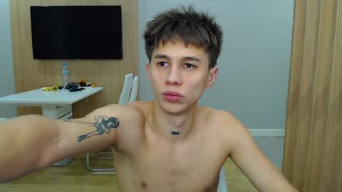 Snapshot of _kurt chatting on December 14, 2024, 3:40 am Kurt online show from December 14, 2024, 3:40 am