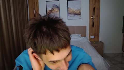 Snapshot of _kurt chatting on February 18, 2025, 5:21 pm Kurt online show from February 18, 2025, 5:21 pm