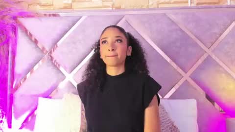Snapshot of _lanna_jhonson_ chatting on June 25, 2026, 11:59 am Lanna online show from June 25, 2026, 11:59 am
