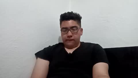 Snapshot of _leclerc_ chatting on February 6, 2025, 12:26 pm _leclerc_ online show from February 6, 2025, 12:26 pm