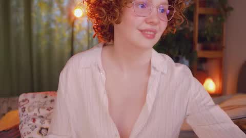 Snapshot of _lightmyfire chatting on February 20, 2026, 6:59 am Salome Lovense always on from 5 tk My content and your custom requests online show from February 20, 2026, 6:59 am