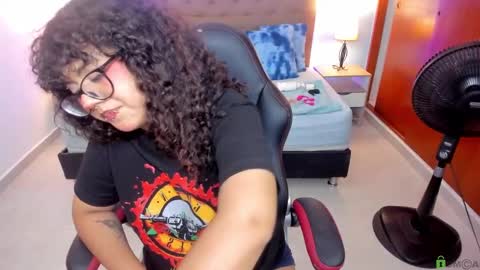 Snapshot of _lilly_miller chatting on September 19, 2025, 8:42 pm Liily online show from September 19, 2025, 8:42 pm
