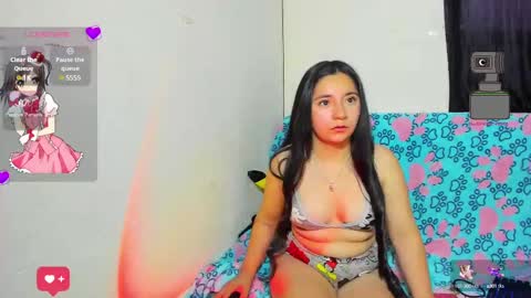 Mily online show from March 4, 2025, 9:00 pm