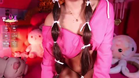 _little_glrl_ online show from May 15, 2026, 11:12 pm