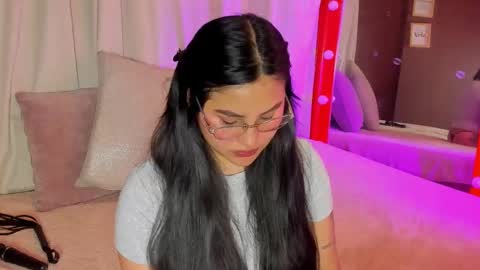 Ivy 3 online show from February 3, 2026, 5:18 pm