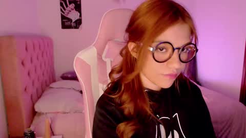 Snapshot of _lloou_ chatting on March 10, 2025, 2:06 am Sofia 3 online show from March 10, 2025, 2:06 am