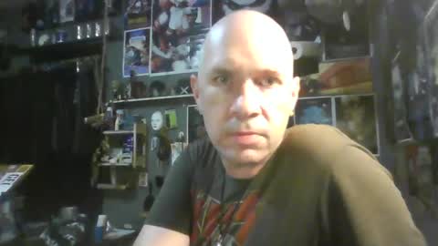 Snapshot of _longfellow chatting on September 25, 2025, 2:37 am That guy online show from September 25, 2025, 2:37 am