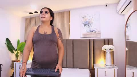 Luisa merrid online show from April 13, 2026, 11:37 am