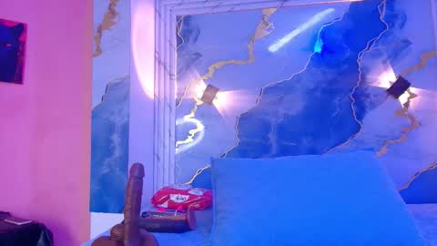 Lorrayne online show from October 29, 2025, 12:07 pm