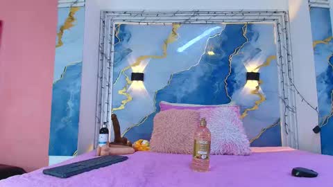 Lorrayne online show from January 16, 2026, 12:09 pm