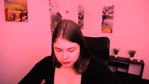 Snapshot of _lovely_mary chatting on September 25, 2025, 8:51 am Mary online show from September 25, 2025, 8:51 am