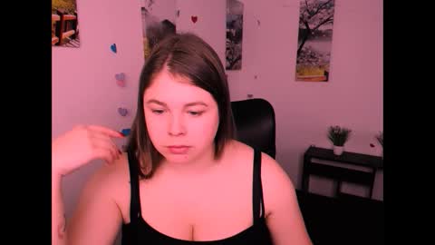 Snapshot of _lovely_mary chatting on October 7, 2025, 7:16 am Mary online show from October 7, 2025, 7:16 am