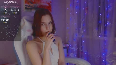 Lu online show from March 6, 2025, 7:21 pm