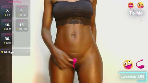 Luna online show from December 22, 2025, 1:30 pm