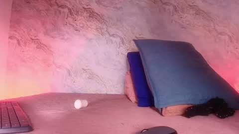 Maddy online show from November 7, 2025, 11:54 am