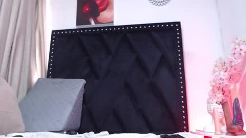 _marcela__ online show from March 9, 2025, 3:27 pm