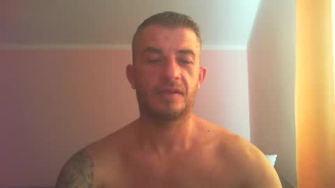 Snapshot of _marrrio chatting on March 22, 2026, 7:23 am _marrrio online show from March 22, 2026, 7:23 am