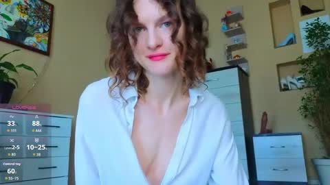 Snapshot of _masterpiece__ chatting on May 4, 2026, 3:02 am Sophia online show from May 4, 2026, 3:02 am