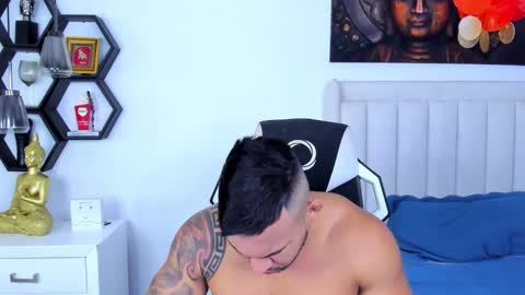 _matthew_santos_ online show from November 29, 2025, 10:24 pm