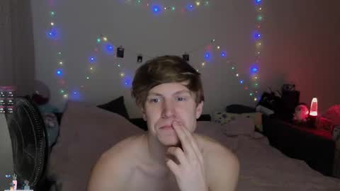  Medaed20  online show from November 1, 2025, 9:17 pm