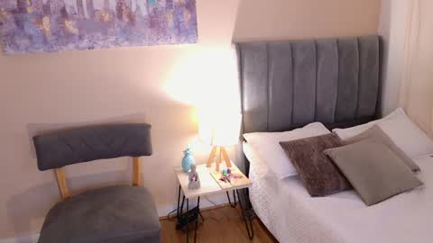 Megan online show from April 11, 2026, 12:09 pm