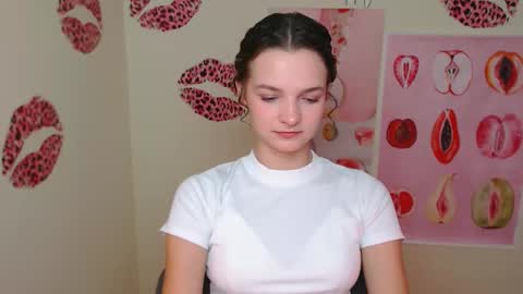 Susie online show from September 20, 2025, 12:28 pm