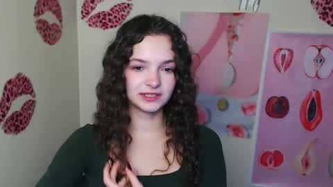 Susie online show from December 3, 2025, 7:38 am