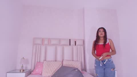 Mia  online show from July 10, 2026, 11:57 am