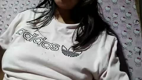 _milkytitsmomxx_ online show from January 31, 2025, 4:25 am