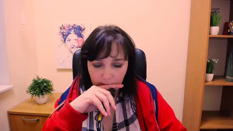 Snapshot of _miranda_sun chatting on January 17, 2025, 4:47 pm Miranda online show from January 17, 2025, 4:47 pm