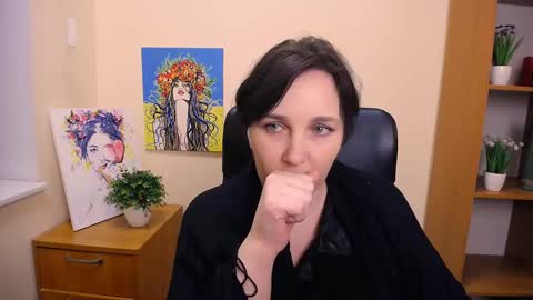 Snapshot of _miranda_sun chatting on February 11, 2025, 1:51 pm Miranda online show from February 11, 2025, 1:51 pm