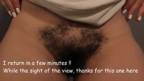 _miss_coco_ online show from October 5, 2025, 12:47 pm