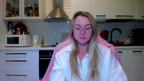 Eva online show from October 2, 2025, 6:09 am