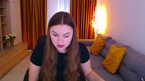 Snapshot of _miss_mia chatting on March 10, 2026, 10:31 am Mia online show from March 10, 2026, 10:31 am