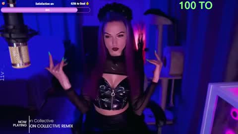 Snapshot of _mistress__ chatting on February 7, 2025, 5:07 pm Mistress Milana online show from February 7, 2025, 5:07 pm
