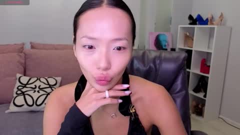 Snapshot of _miura_ chatting on October 10, 2025, 1:59 am  MIURA  online show from October 10, 2025, 1:59 am
