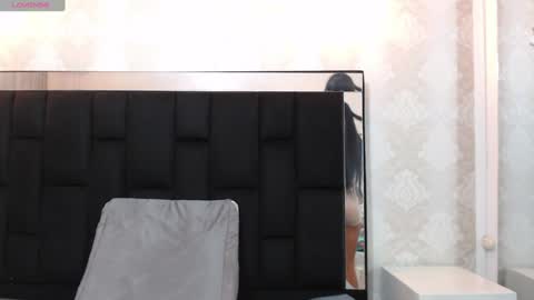 Snapshot of _mollyy chatting on January 17, 2025, 7:38 pm Molly online show from January 17, 2025, 7:38 pm